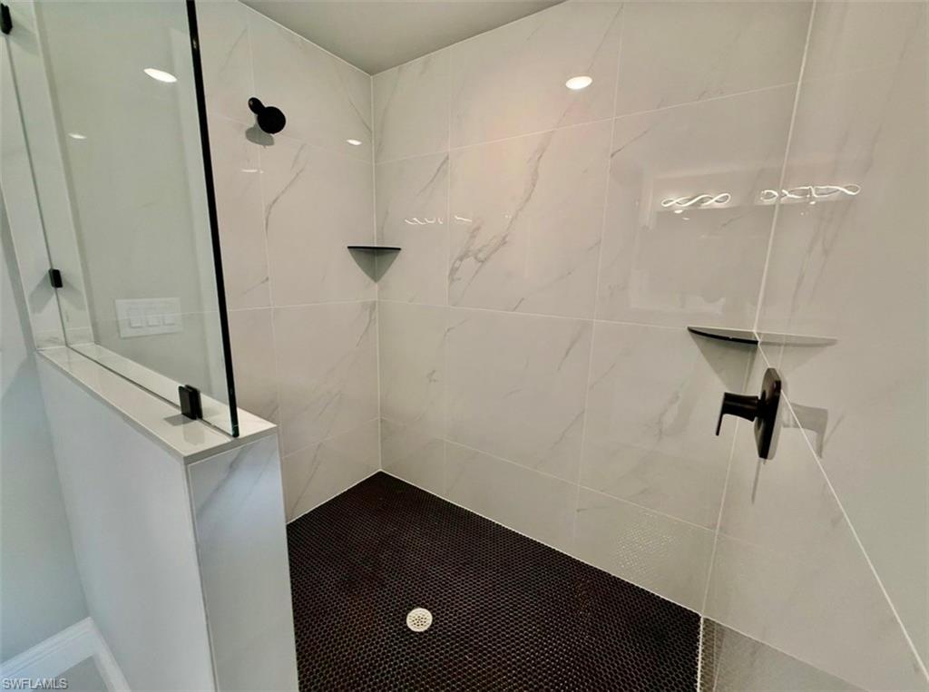 816 Michael Ave Property Photo 24