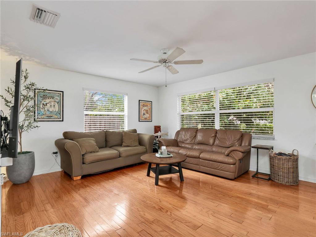 1404 Santa Barbara Ave Property Photo 8