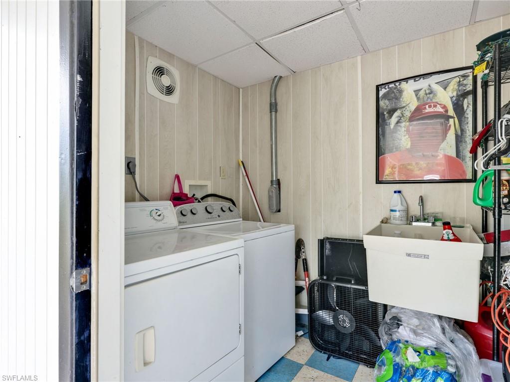 1404 Santa Barbara Ave Property Photo 21