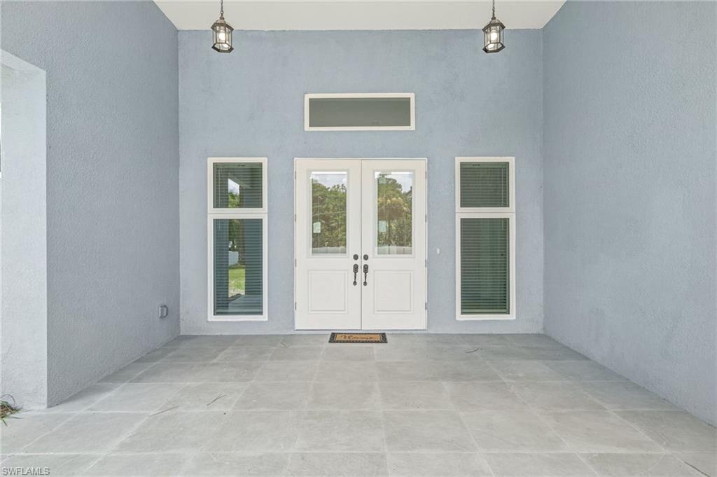 1853 Della Dr Property Photo 2