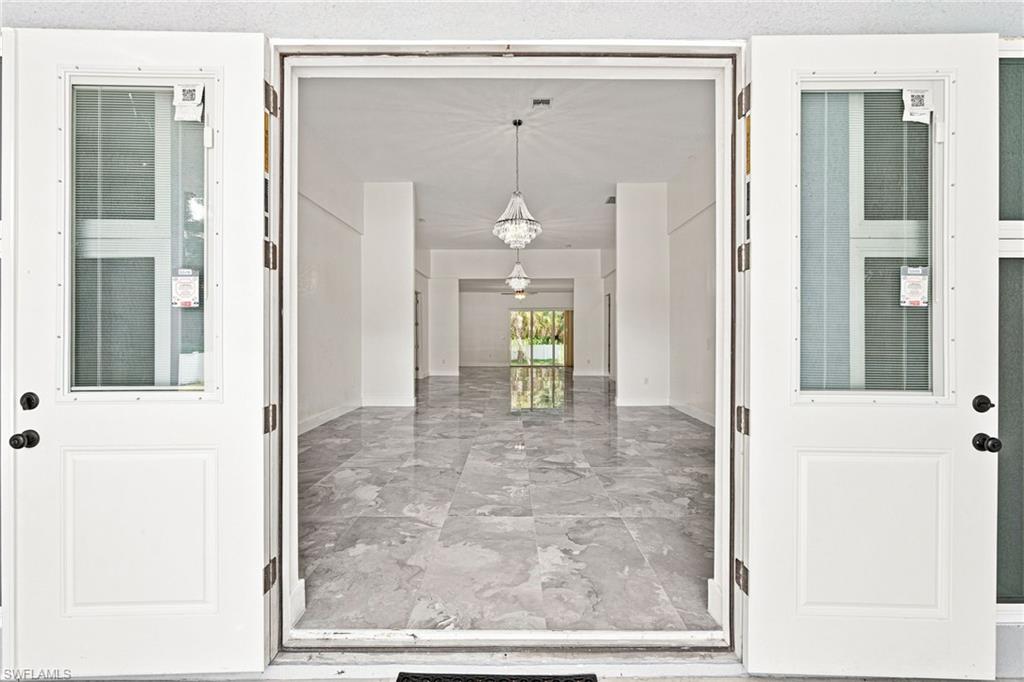 1853 Della Dr Property Photo 3