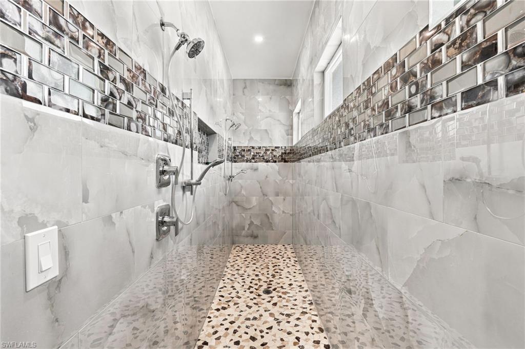 1853 Della Dr Property Photo 29