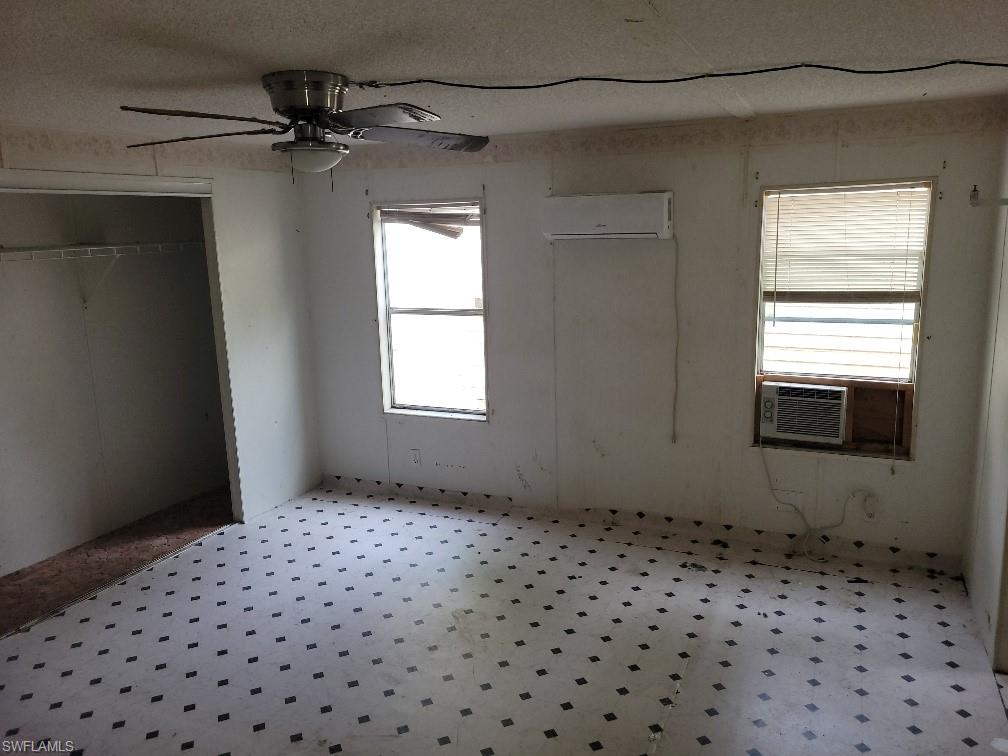 12040 Live Oak Dr Property Photo 6