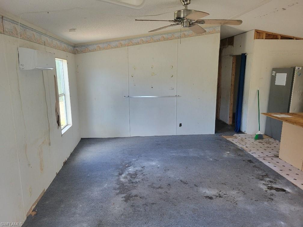12040 Live Oak Dr Property Photo 8
