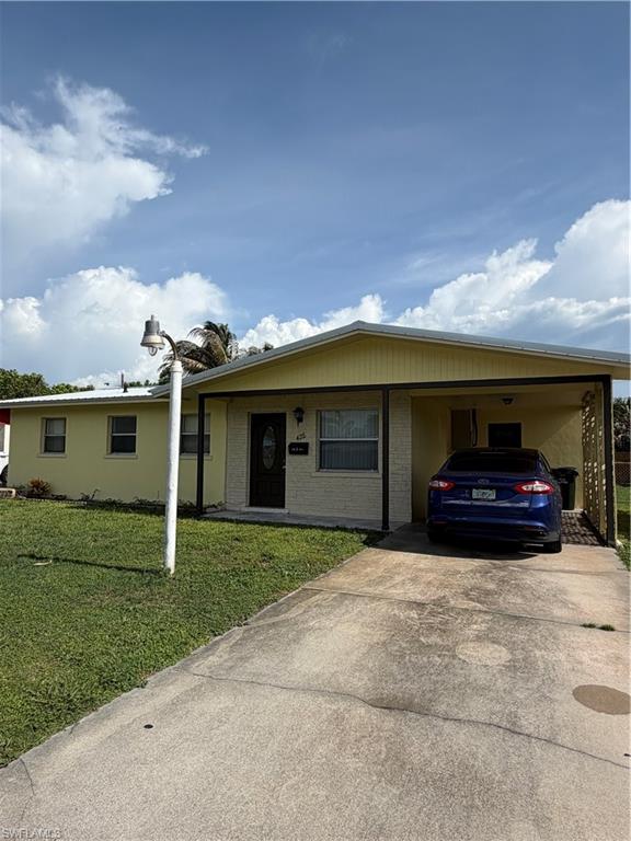 428 W Alverdez Ave Property Photo 3