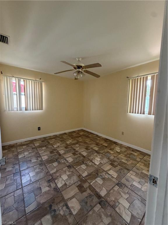 428 W Alverdez Ave Property Photo 15