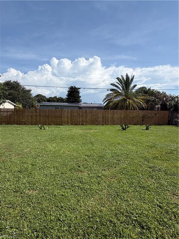 428 W Alverdez Ave Property Photo 25