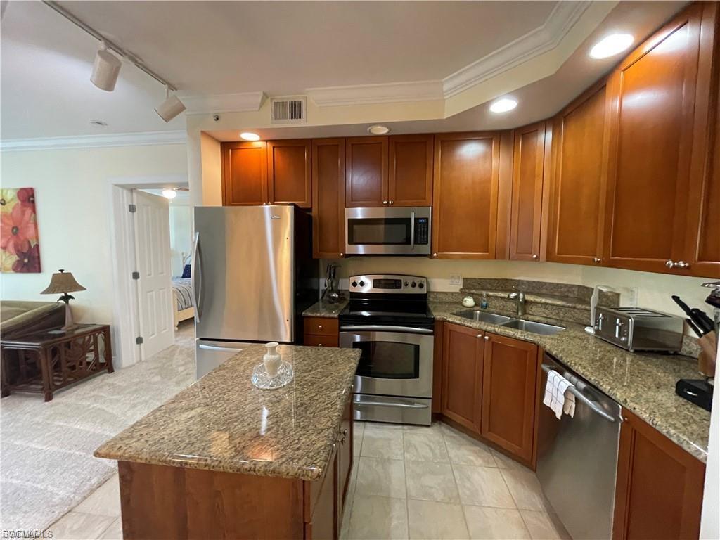 2825 Palm Beach Blvd 216 Property Photo 27