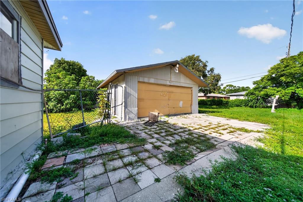 1846 Maple Dr Property Photo 27