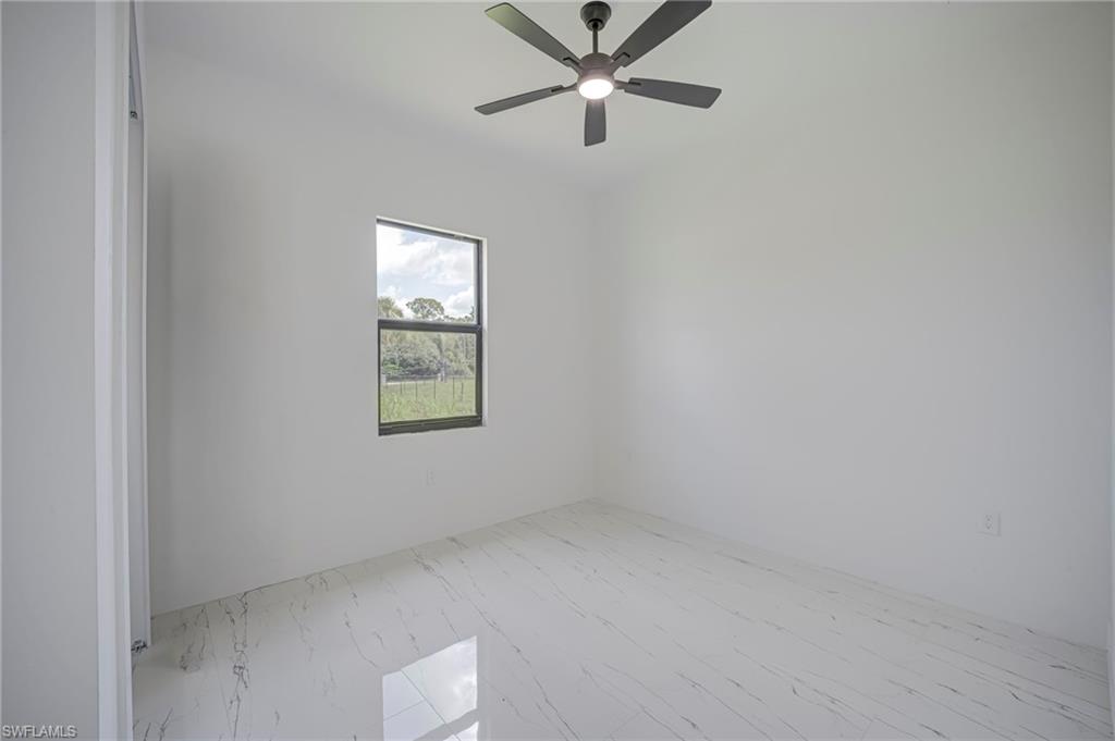 470 Laconic Ave Property Photo 18