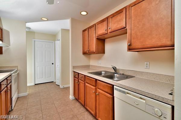 1062 Countess Ave Property Photo 6