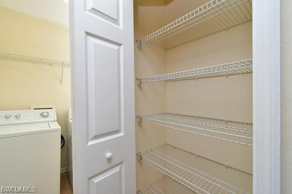 1062 Countess Ave Property Photo 13