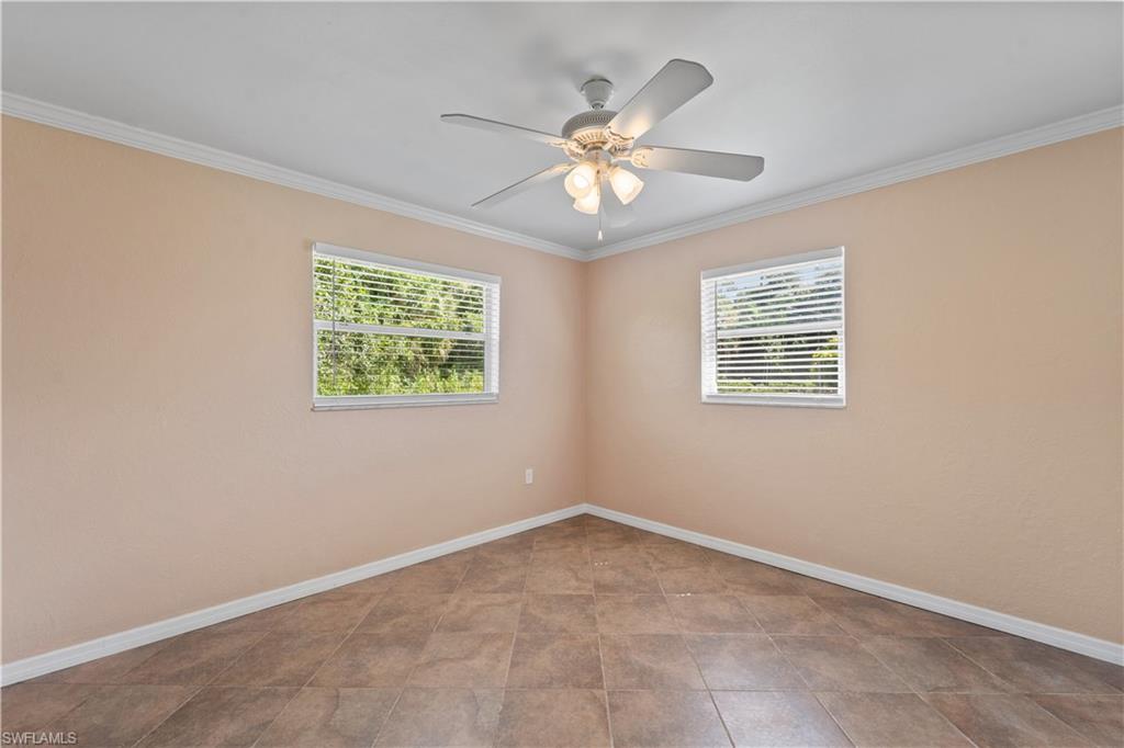 1290 Barrett Rd Property Photo 13
