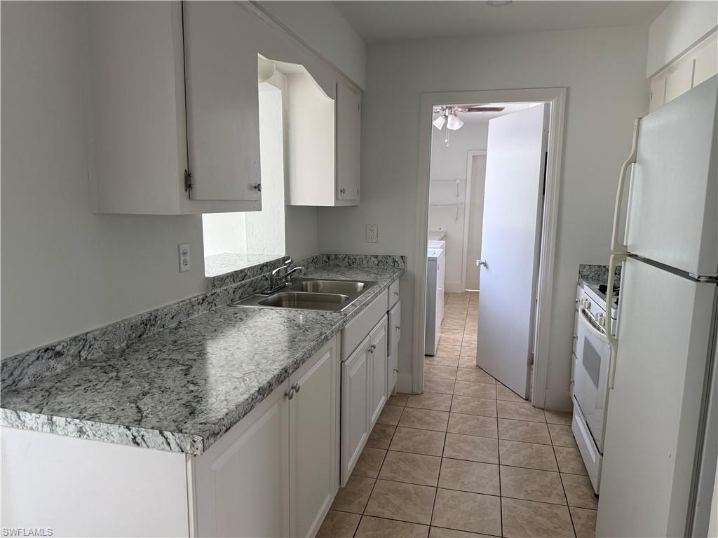 212 Davis Rd Property Photo 9