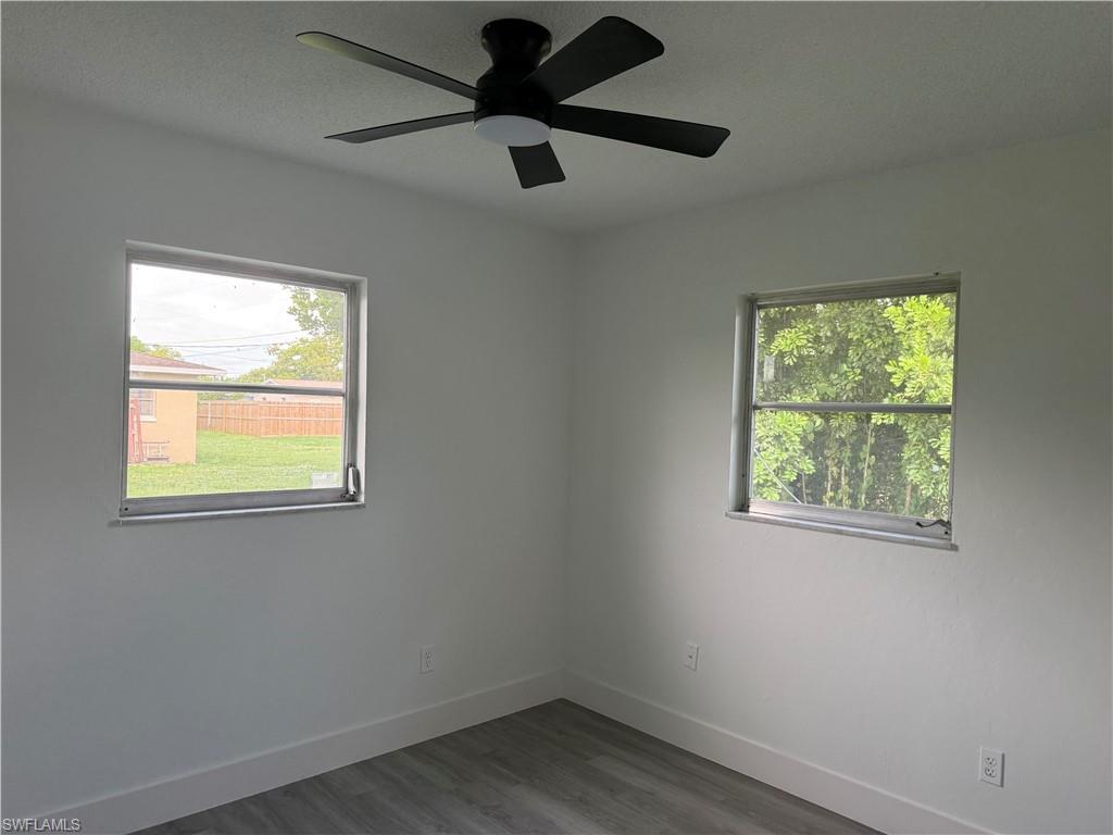 212 Davis Rd Property Photo 21