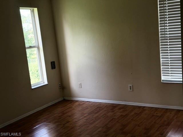 803 W 9th St Property Photo 7