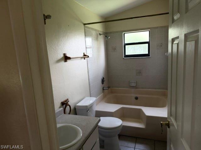 803 W 9th St Property Photo 10