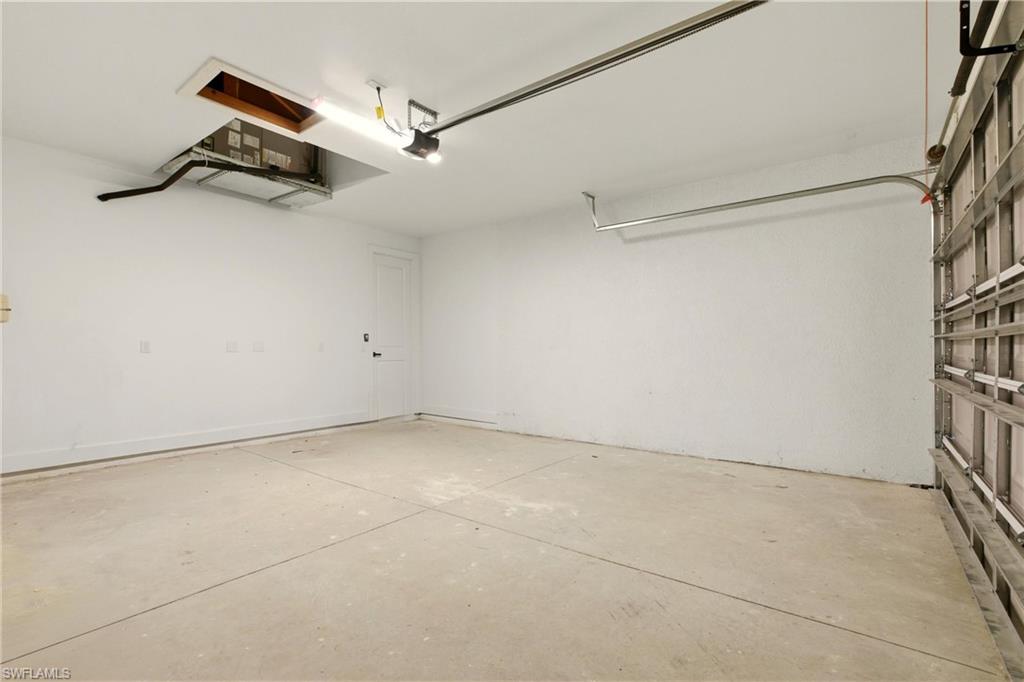 131 Kismet Pkwy E Property Photo 27
