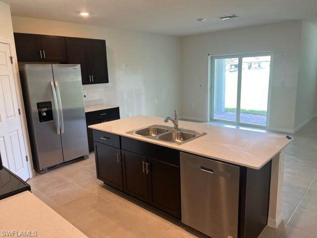 25118 Doredo Dr Property Photo 4