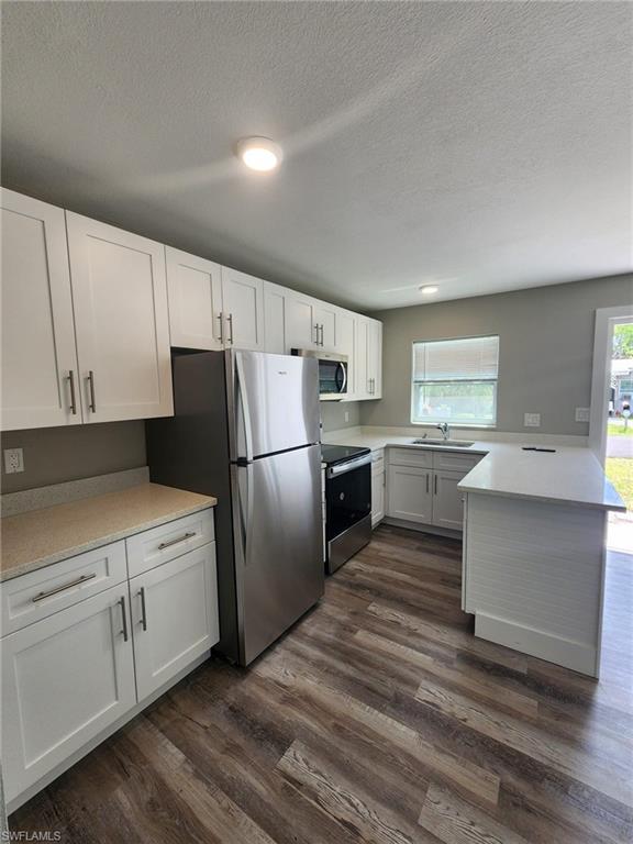 1119 6th Way Property Photo 2