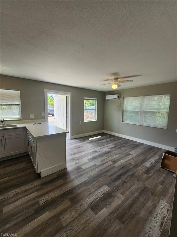 1119 6th Way Property Photo 4