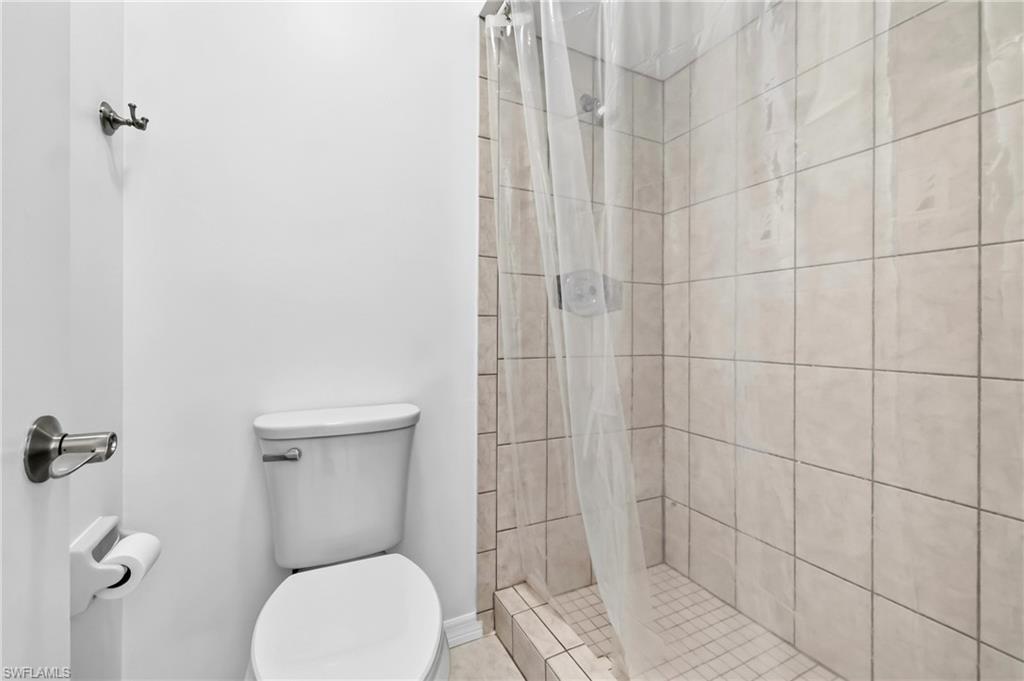 4708 Sw 8th Pl 201 Property Photo 16