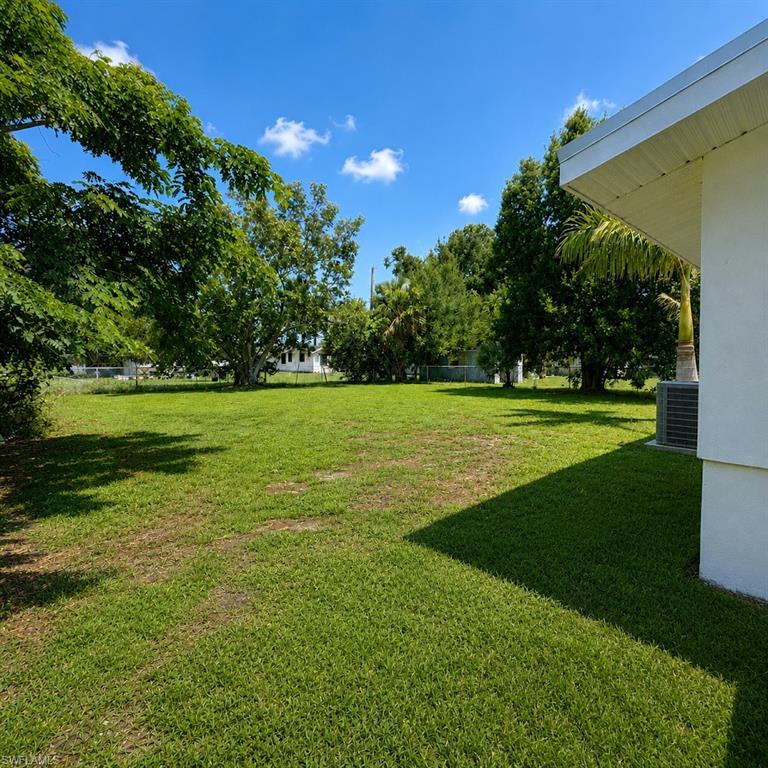 559 Wood Ave Property Photo 18