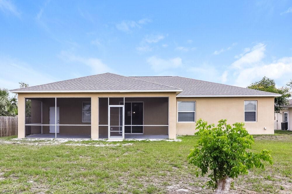 15385 Lakeland Cir Property Photo 16