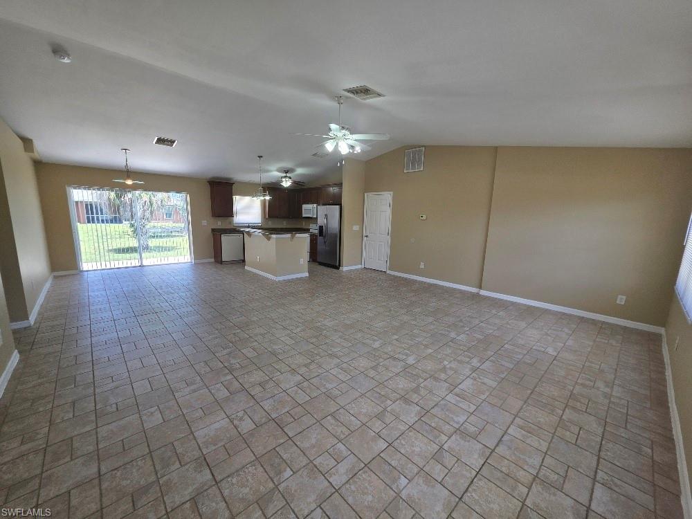 348 Rancho Ave Property Photo 3