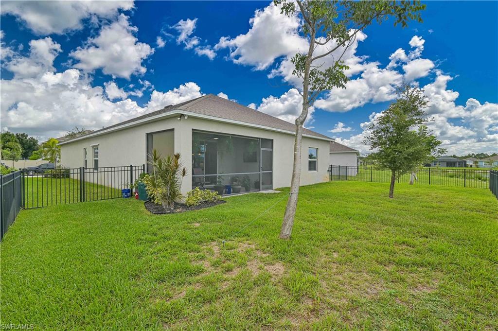 8784 Cascade Price Cir Property Photo 6