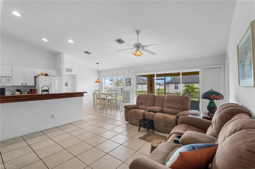 524 Tropicana Pkwy W Property Photo 9