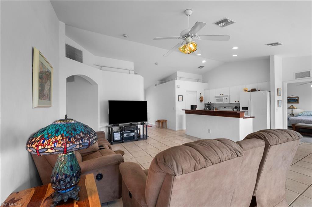 524 Tropicana Pkwy W Property Photo 11