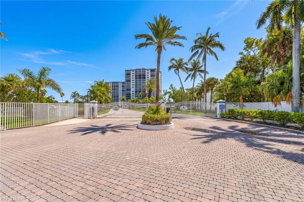 4745 Estero Blvd 201 Property Photo 23