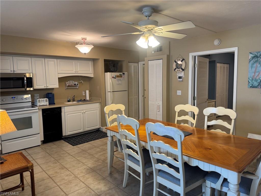 2550 Estero Blvd 12 Property Photo 13