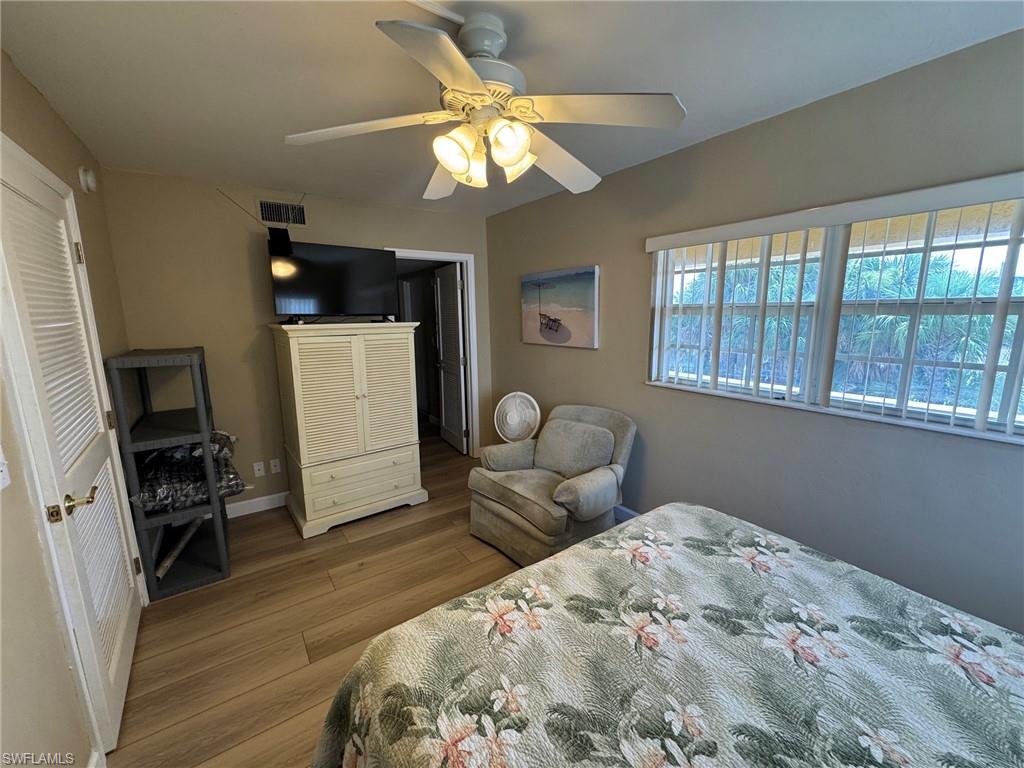 2550 Estero Blvd 12 Property Photo 24