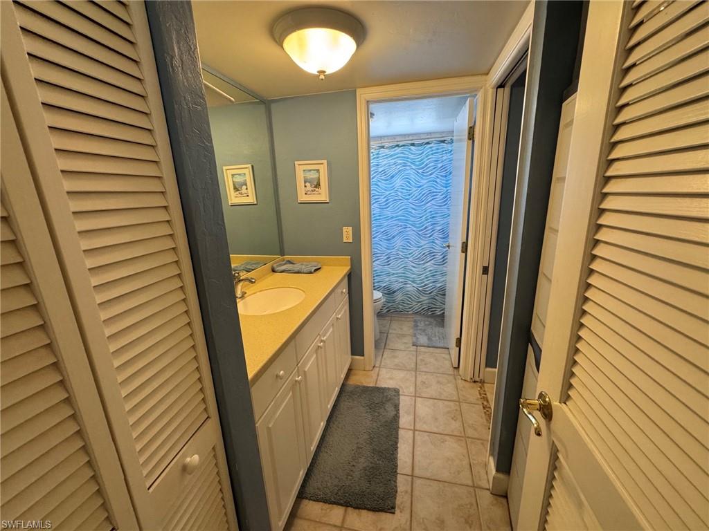 2550 Estero Blvd 12 Property Photo 27