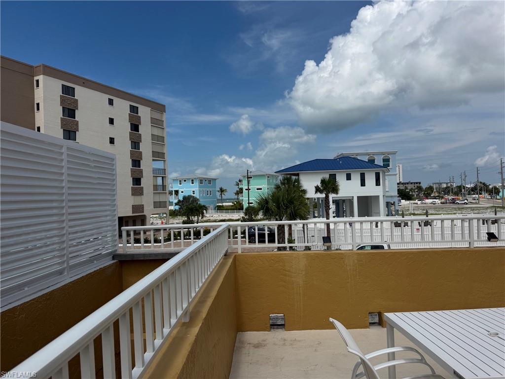 2550 Estero Blvd 12 Property Photo 32