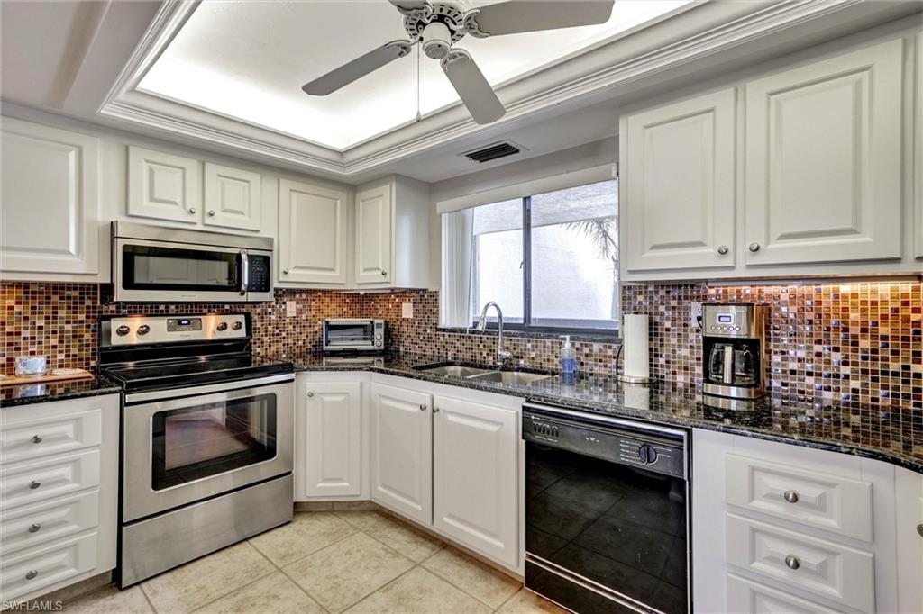 4586 Trawler Ct 304 Property Photo 3