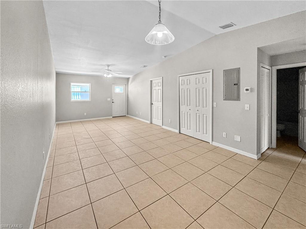 1321 Se 8th Ave 5 Property Photo 4