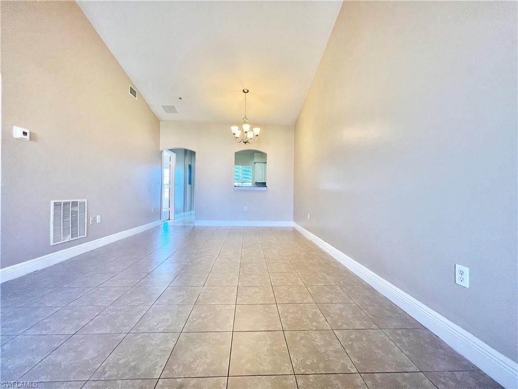 4175 Castilla Cir 203 Property Photo 4