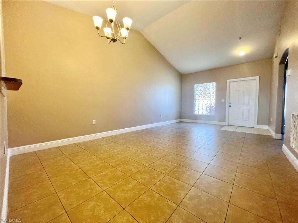 4175 Castilla Cir 203 Property Photo 6