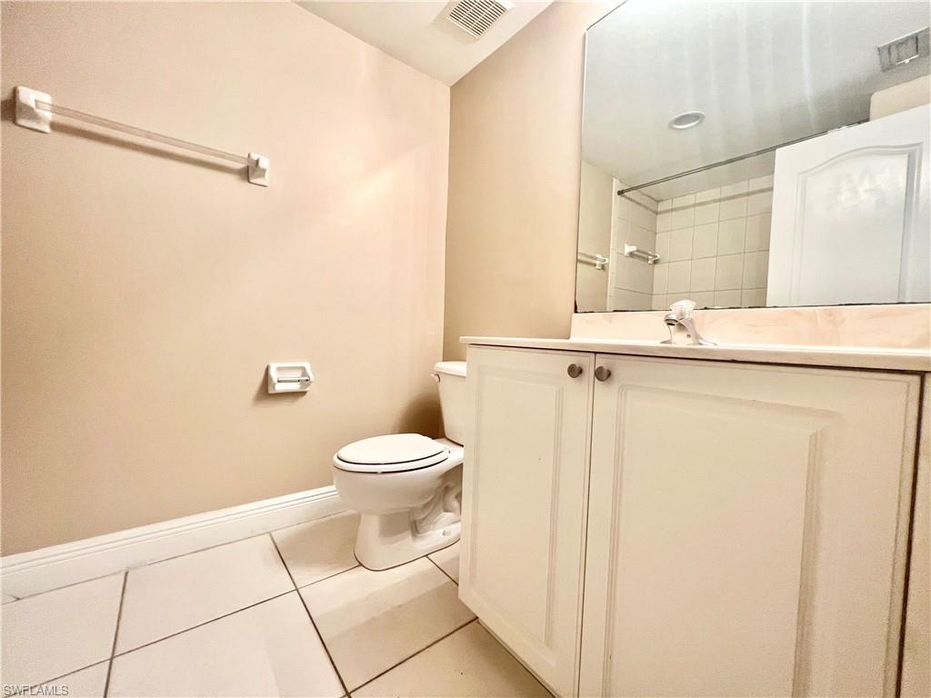 4175 Castilla Cir 203 Property Photo 9