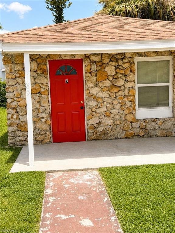1189 N Tamiami Trl Property Photo 3