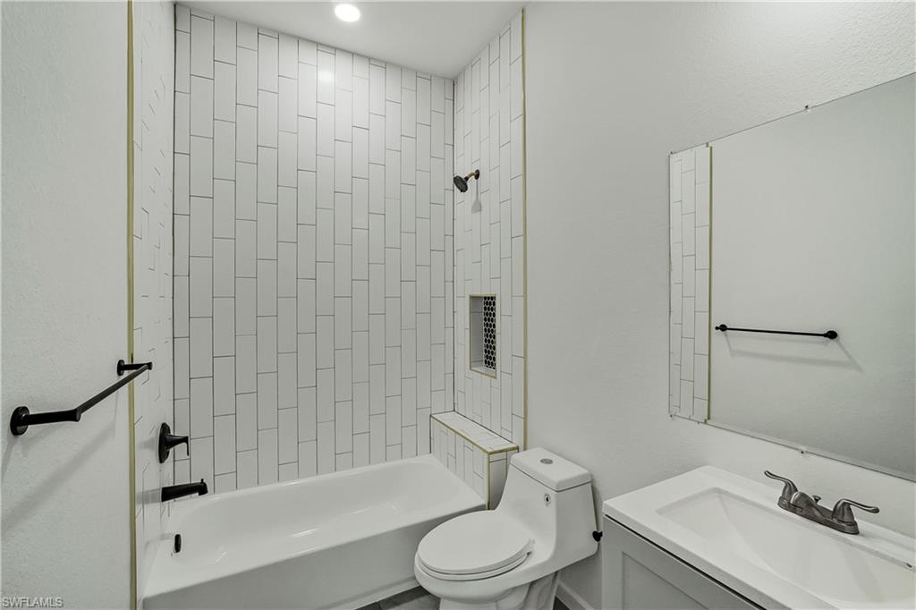 601 Hawthorne Ave S Property Photo 17