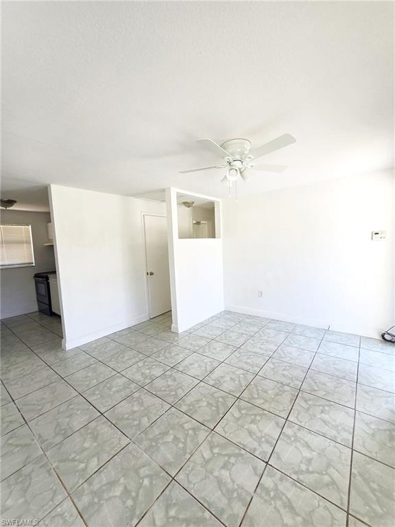 3135 Blount St Property Photo 6