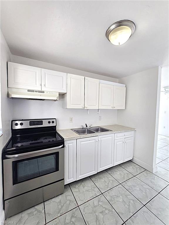 3135 Blount St Property Photo 8