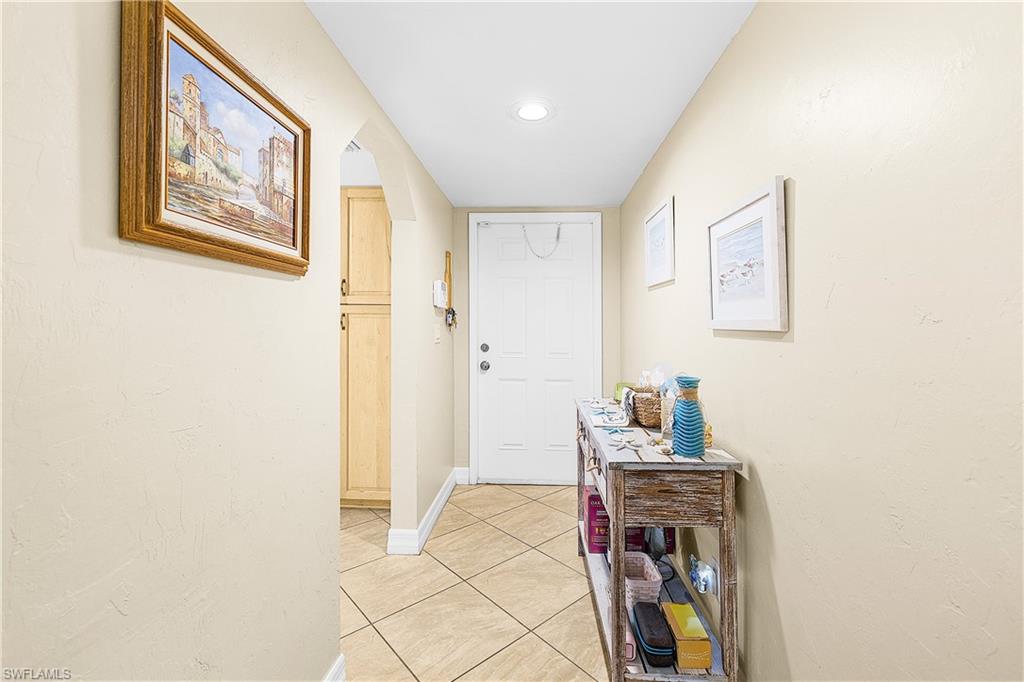 4708 Sw 8th Pl 105 Property Photo 12