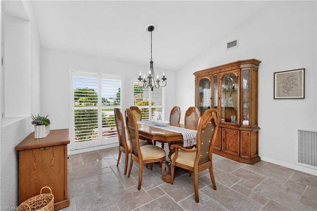 6011 Key Largo Cir Property Photo 10