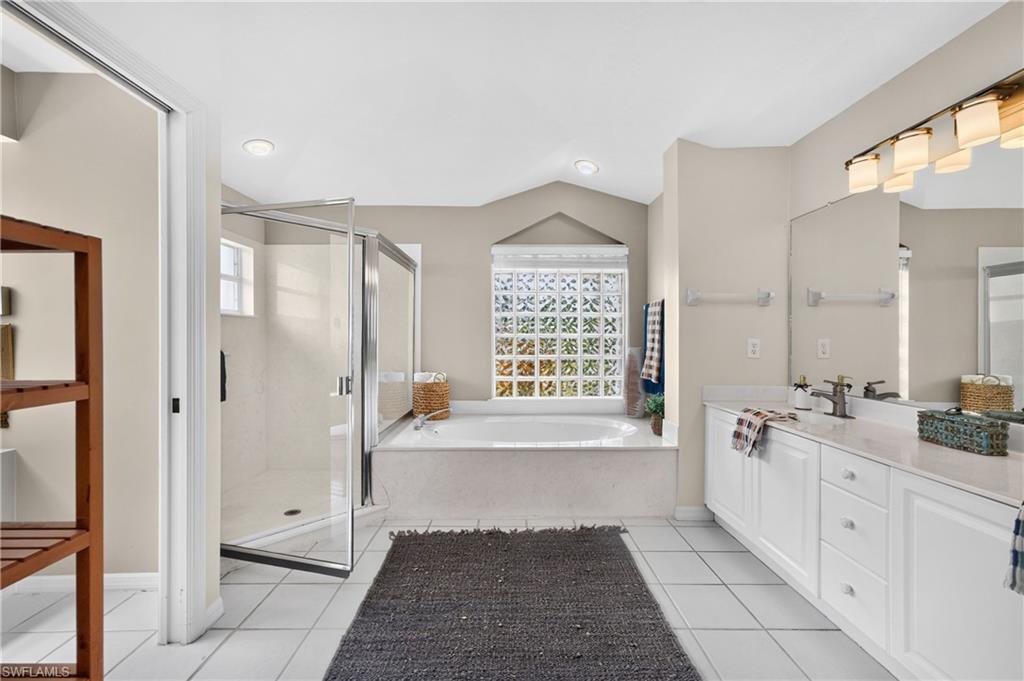 6011 Key Largo Cir Property Photo 36
