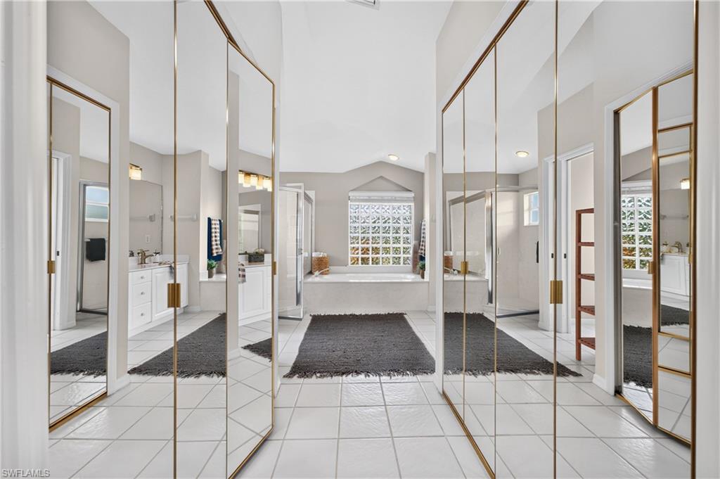 6011 Key Largo Cir Property Photo 39